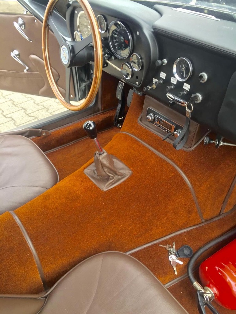 DB4 GT Zagato – Innenraum